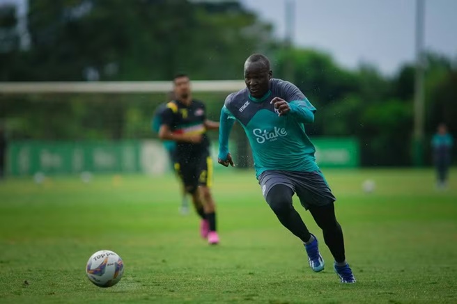 Juventude chega reforçado por atletas do time principal para enfrentar o Pelotas