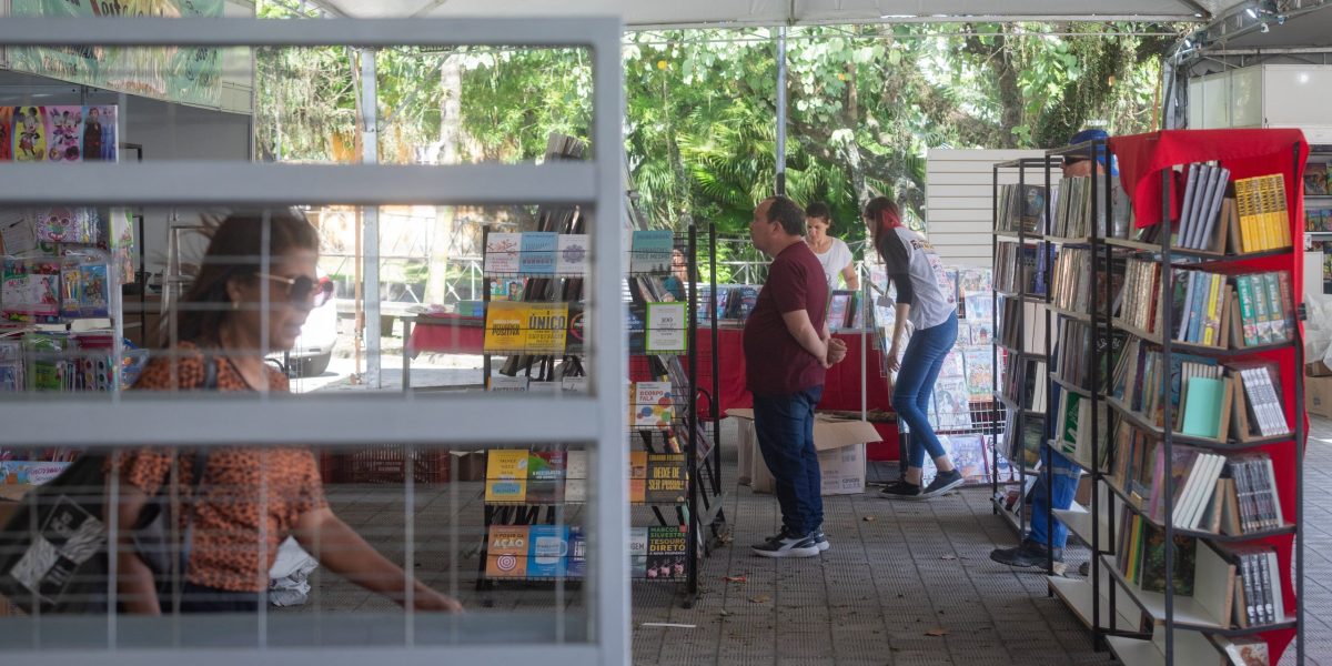 Nomes nacionais da literatura estão confirmados para a Feira do Livro
