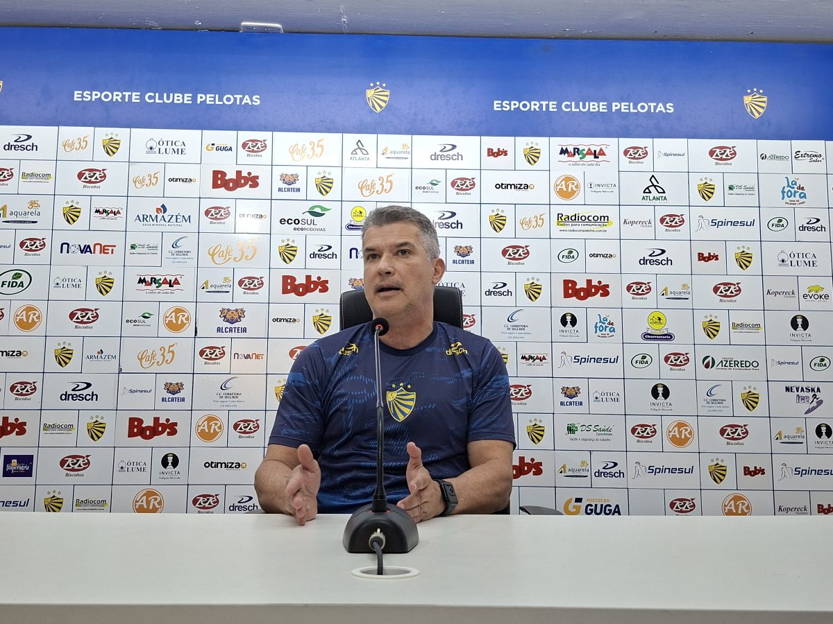 Telles prevê cenário tático diferente para o Pelotas contra o Esportivo