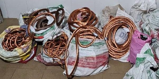 Brigada Militar prende dois homens e apreende mais de 300 kg de fios de cobre em São José do Norte