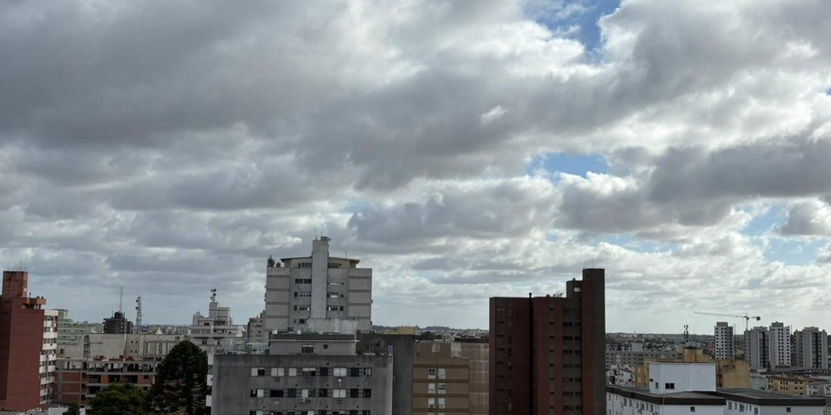 Avanço da frente fria traz aumento de nebulosidade para a Zona Sul