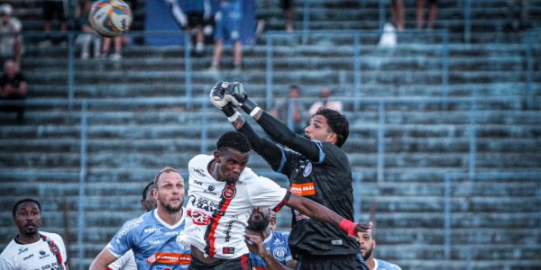 Brasil empata em 1 a 1 com o Aimoré no jogo de ida da final