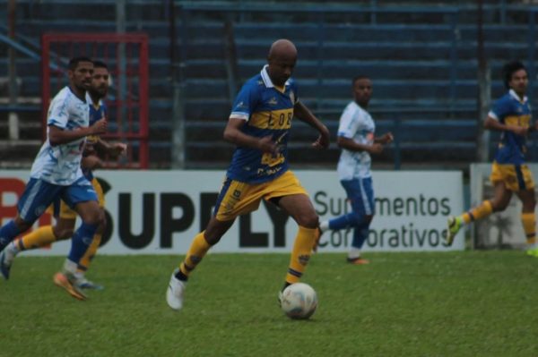 Pelotas vai encarar o Aimoré na semifinal
