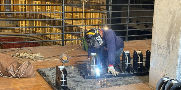 Nova caixa cênica do Theatro Sete de Abril começa a tomar forma