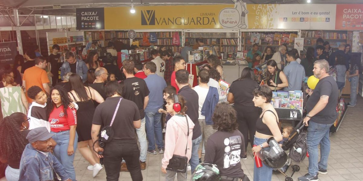 Autores prestigiados movimentam o primeiro fim de semana de Feira