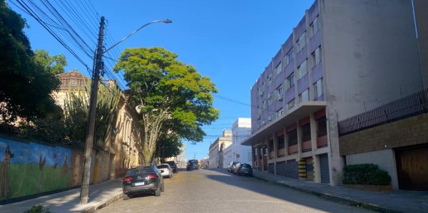 Terça-feira de sol e tempo firme na Zona Sul