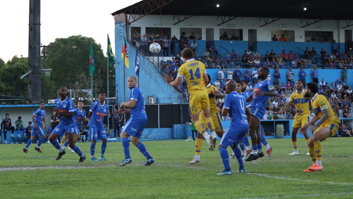 Pelotas marca nos acréscimos, vence o Aimoré e abre vantagem na semifinal da Copa FGF