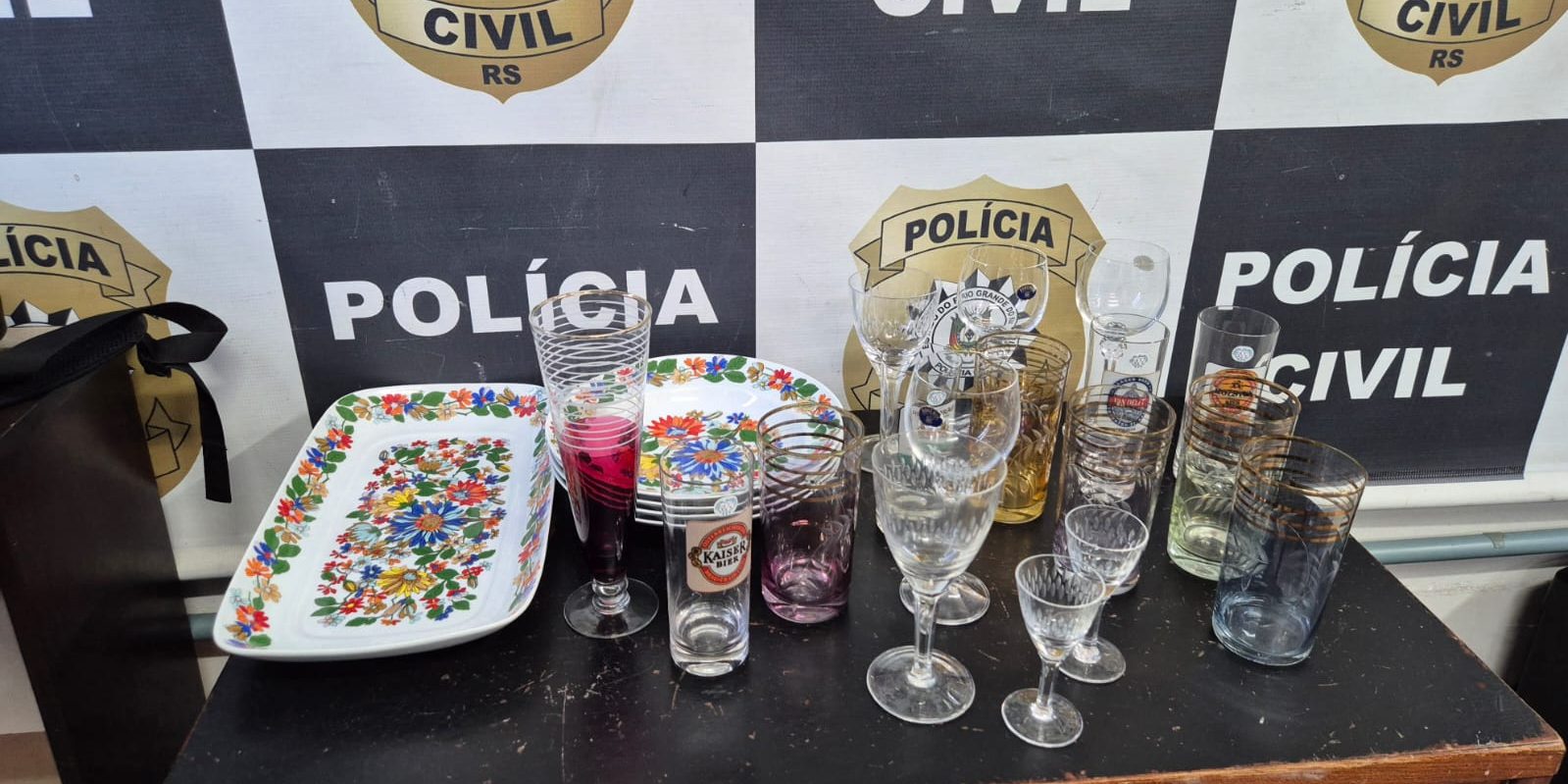 Polícia Civil prende duas pessoas por furto e receptação no Centro de Pelotas