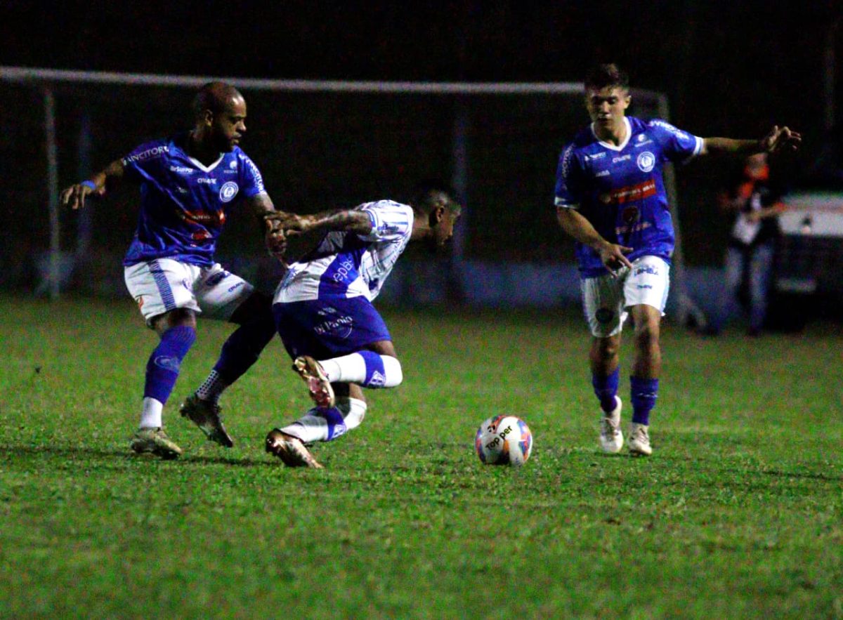 Após começo ruim, Aimoré reagiu desde a chegada de Ariel Lanzini ao comando técnico