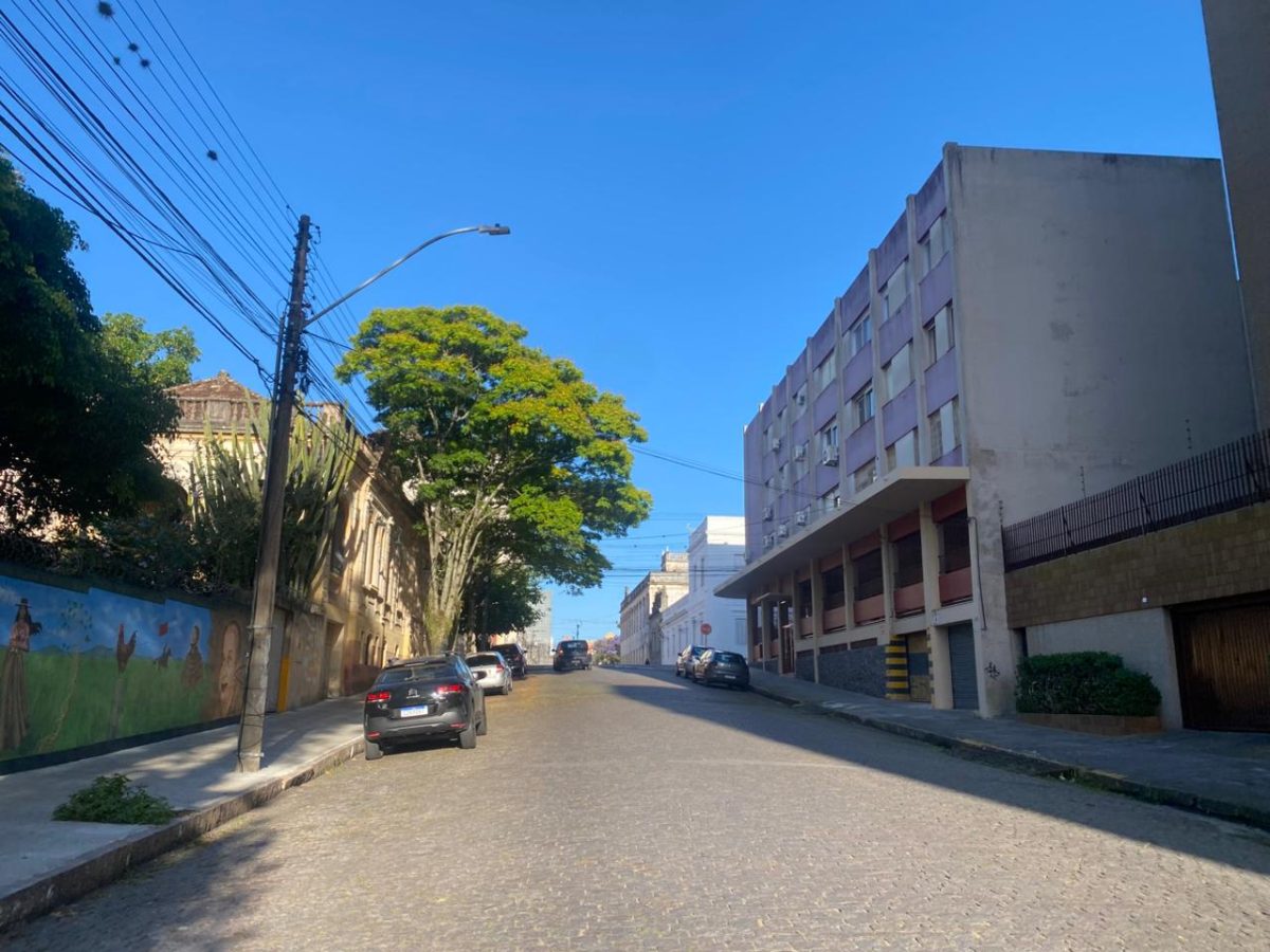 Terça-feira de sol e tempo firme na Zona Sul