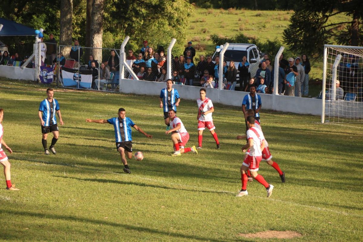 Vila Nova sai na frente na final contra o Arroio do Padre