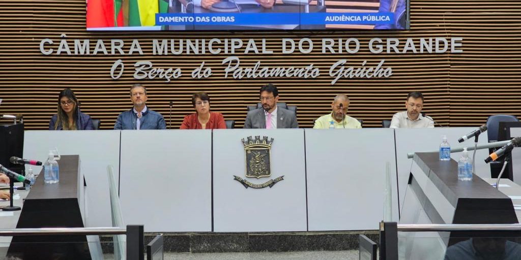 Audiência debate andamento das obras da ERS-734, em Rio Grande