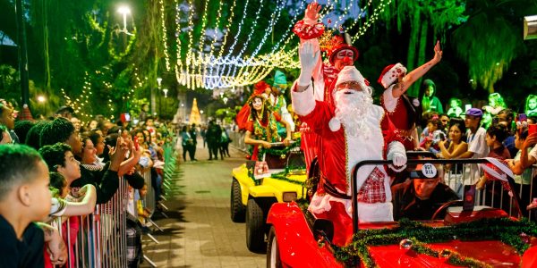 Chegada do Papai Noel é transferida para esta quarta-feira