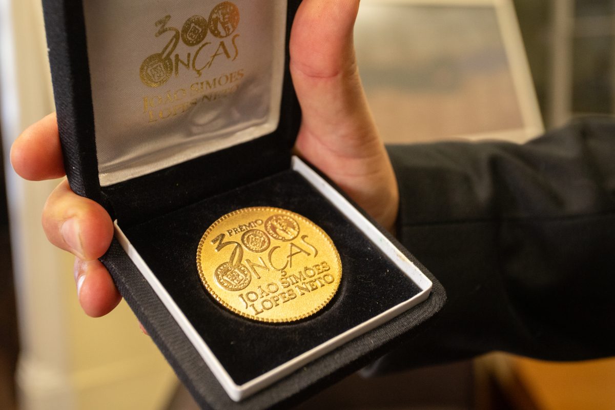 Instituto Simões Lopes Neto celebra 20 anos da sede com homenagens