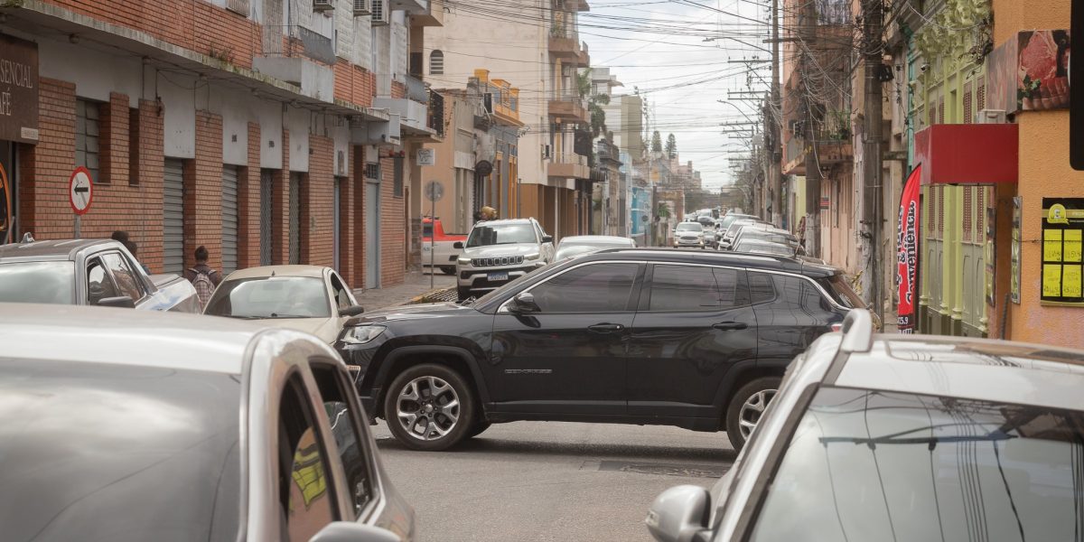 Pelotas está entre as cidades que mais arrecadam IPVA no RS em 2026