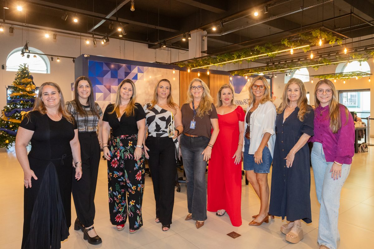 Grupo A Hora recebe premiação por aproximar arquitetura e comunidade