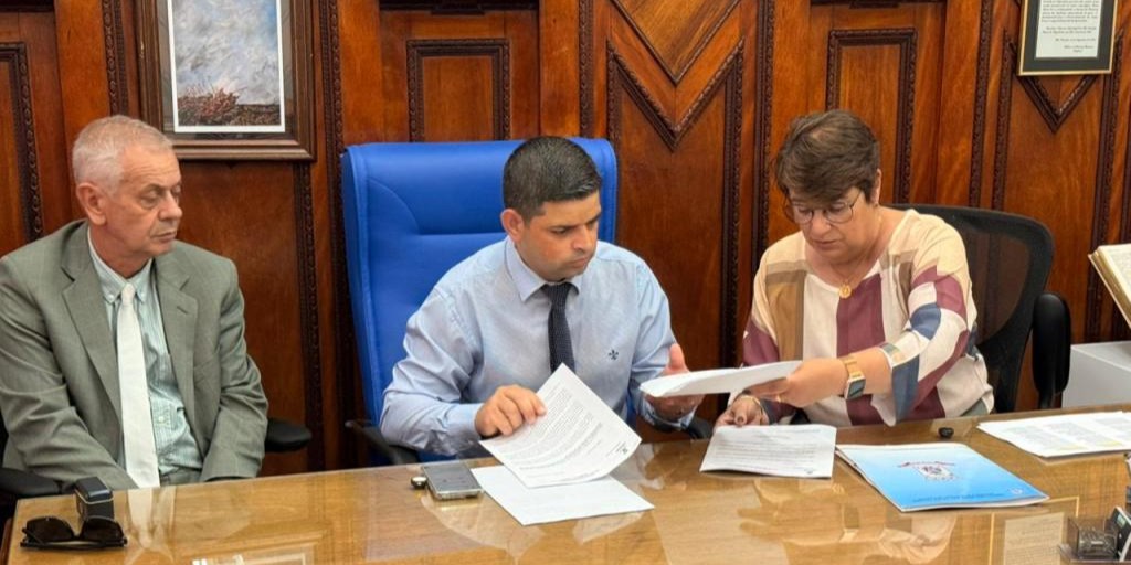 Rio Grande sanciona pacote de leis de valorização do funcionalismo público