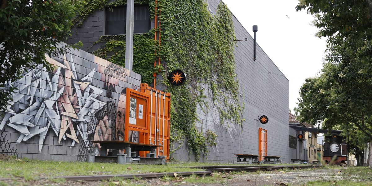 Candeeiro das águas: Otroporto ajuda a transformar o cenário portuário de Pelotas