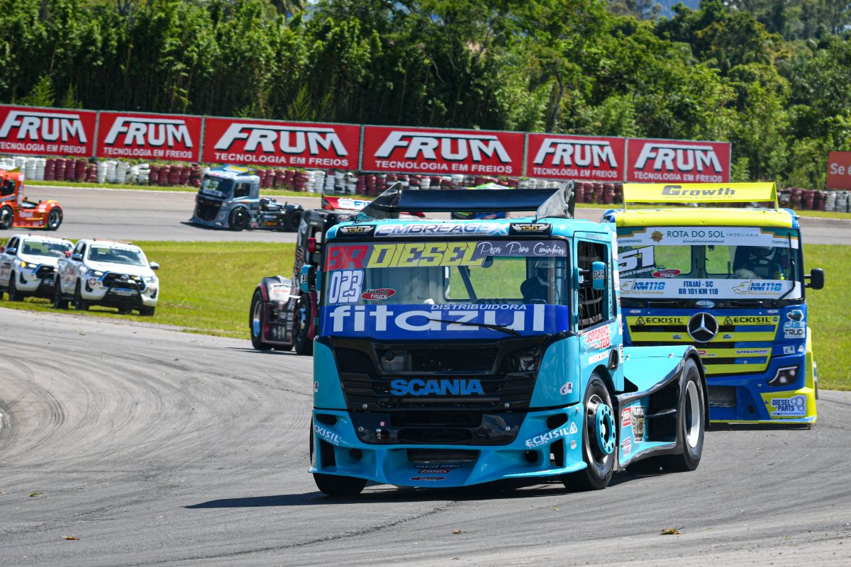 Jorginho Feio abandona a última prova da Fórmula Truck
