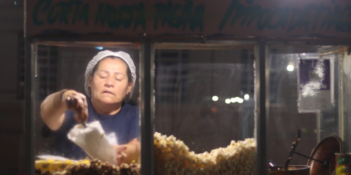 Vakinha on-line arrecada doações para ajudar Tia Gi após incêndio