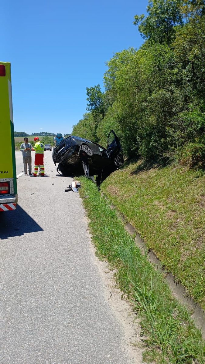 Colisão traseira é registrada na BR-116 em Arroio Grande