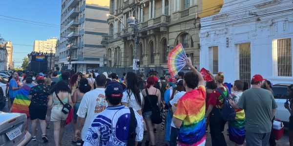 A internet não é terra de ninguém. Ou é?