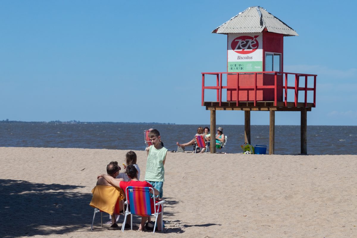 Operação Verão Total reforça segurança nas praias da Zona Sul