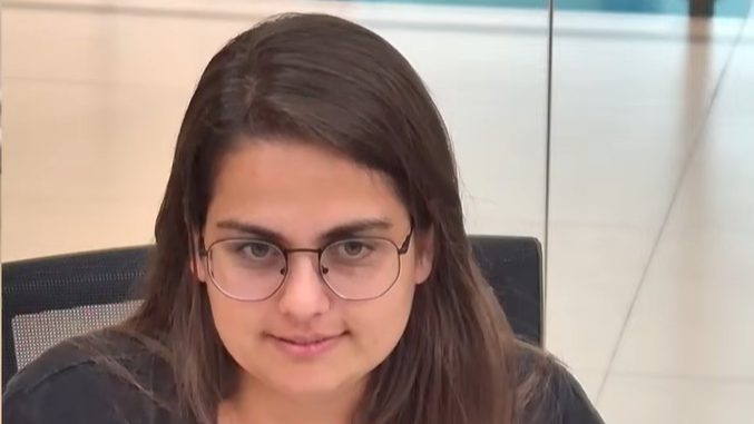 “De certa forma, seguimos criando moinhos de vento. A diferença é que agora esses moinhos são digitais, midiáticos”