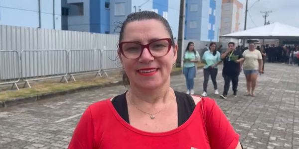 Após seis anos de espera, beneficiárias celebram entrega de moradias em Rio Grande