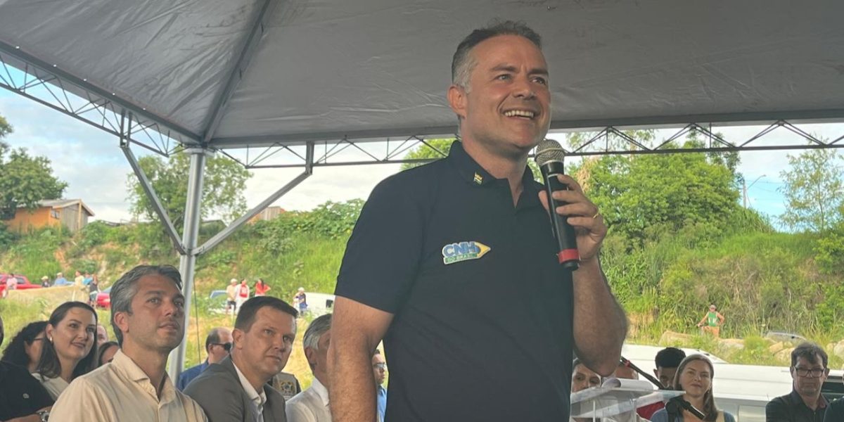 Ministro assegura fim da concessão e garante aporte de recursos para manutenção da rodovia