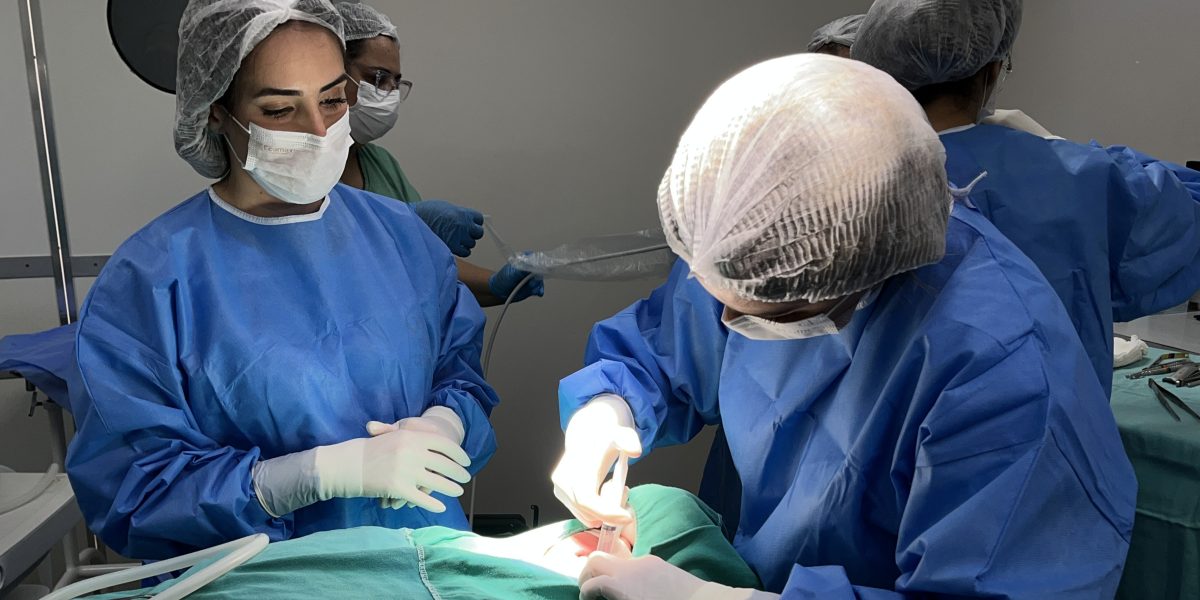 Concurso da Ebserh abre vagas para médicos em Pelotas e Rio Grande