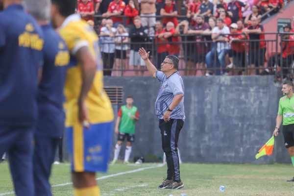 Sondado pelo São Luiz, Gilson Maciel garante foco no Brasil: “Quero construir minha carreira dentro desse projeto”