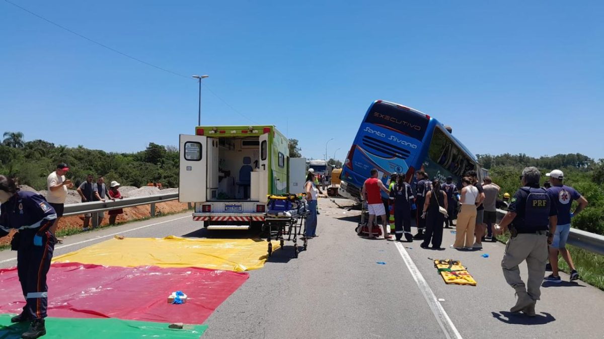 Ecovias confirma quatro óbitos em acidente envolvendo ônibus