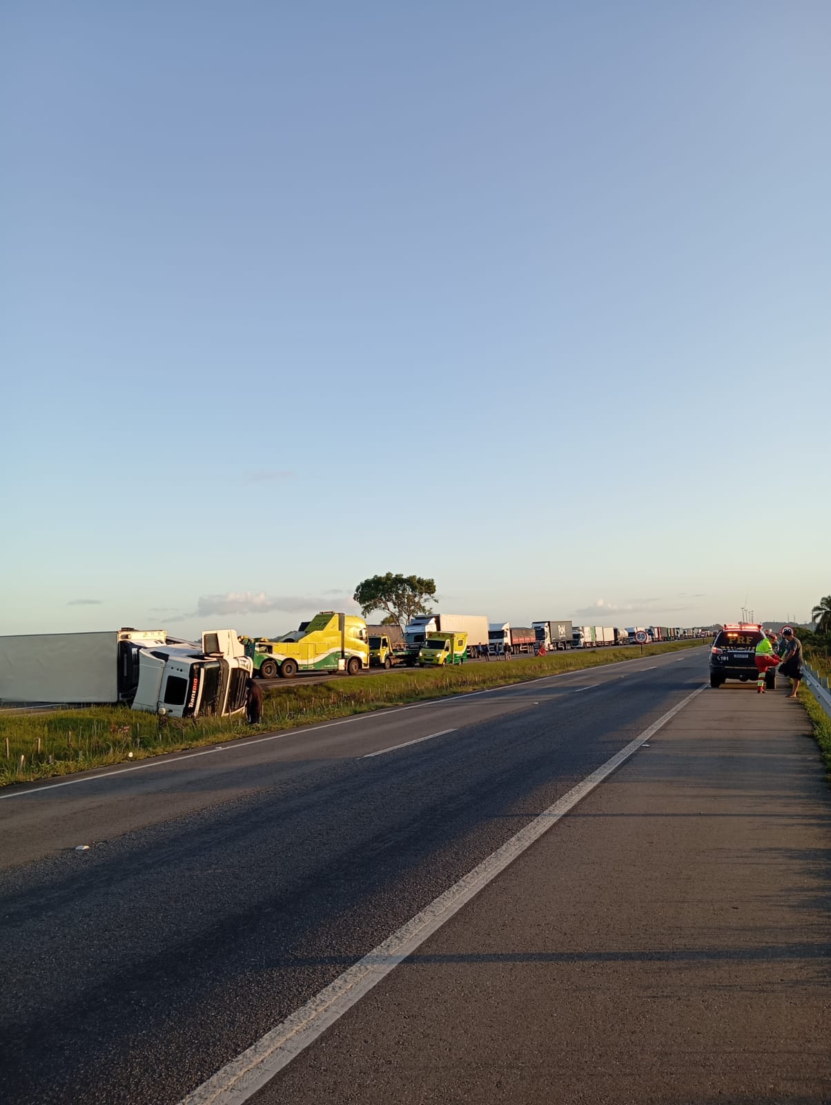 Acidente causa lentidão na BR-116, em Pelotas