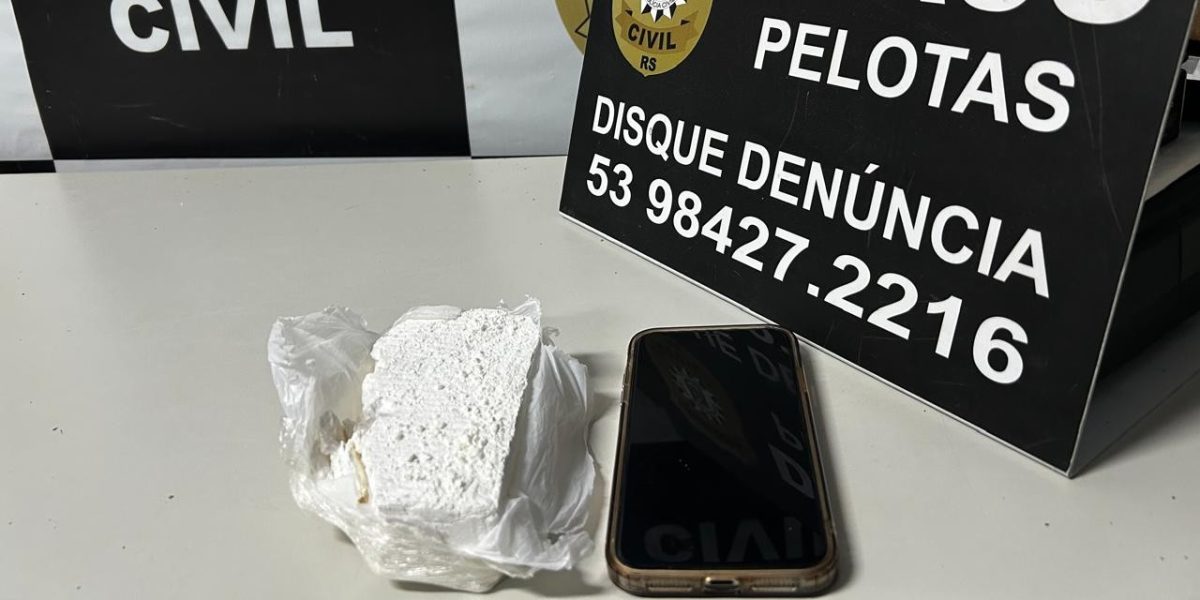Mulher é presa por tráfico de drogas em Pelotas