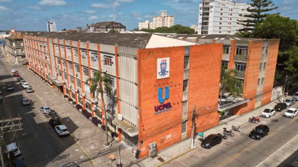 UCPel reabre inscrições para Mestrado e Doutorado