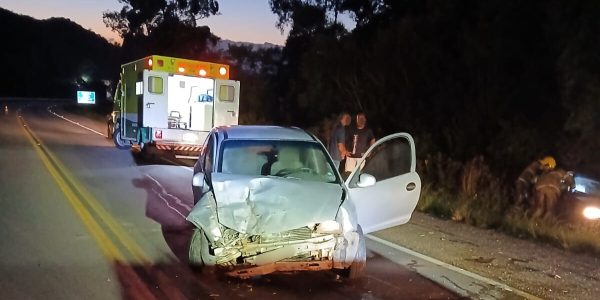Colisão lateral deixa uma pessoa gravemente ferida na BR-392