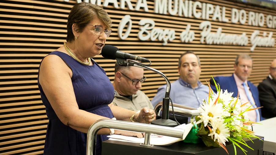 Rio Grande precisa “transformar nostalgia em resultado”, diz prefeita Darlene Pereira