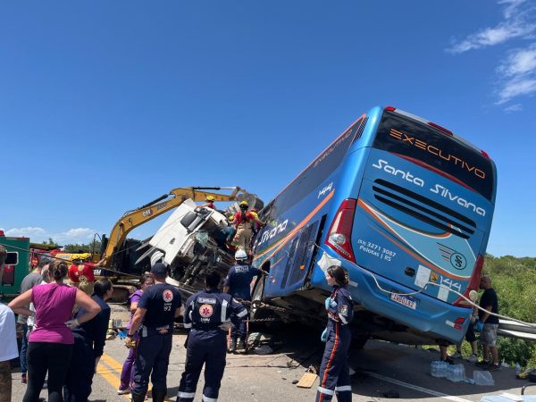 Inquérito sobre acidente com 11 mortes na BR-116 é fechado e segue para o MP