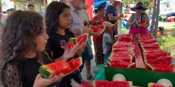 Fim de semana para curtir a 23ª Expofesta da Melancia