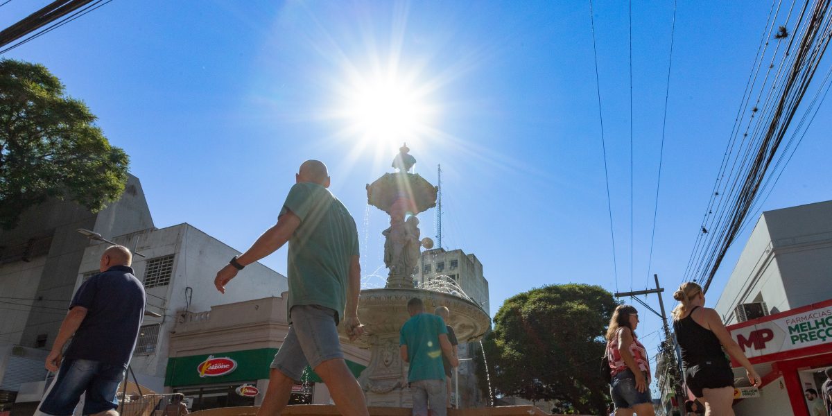 Sensação térmica acima de 40ºC antecede virada de tempo na região Sul