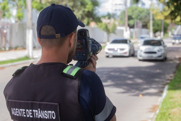 Fiscalização eletrônica passa a multar motoristas em Pelotas