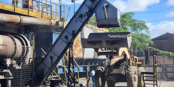 Justiça dá 90 dias para Pelotas comprovar regularidade da usina de asfalto