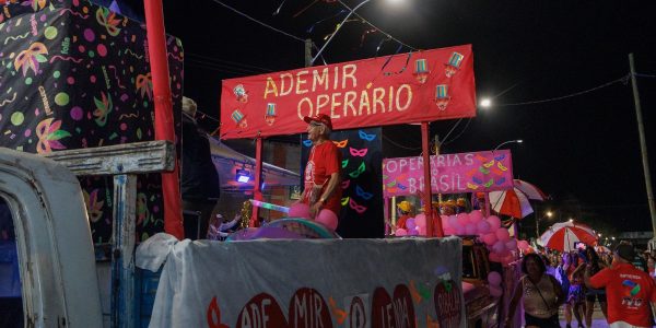 Candinhas da Cerquinha é campeã nos Blocos Burlescos