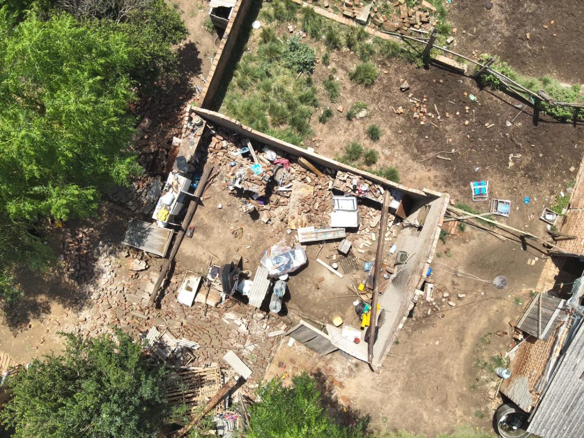 Vendaval causa destruição de galpão em zona rural de Canguçu