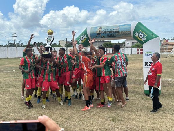 Sub-20 do Farroupilha conquista título em Rio Grande
