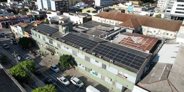 Excesso de sol no verão deixa marcas que vão além da estação