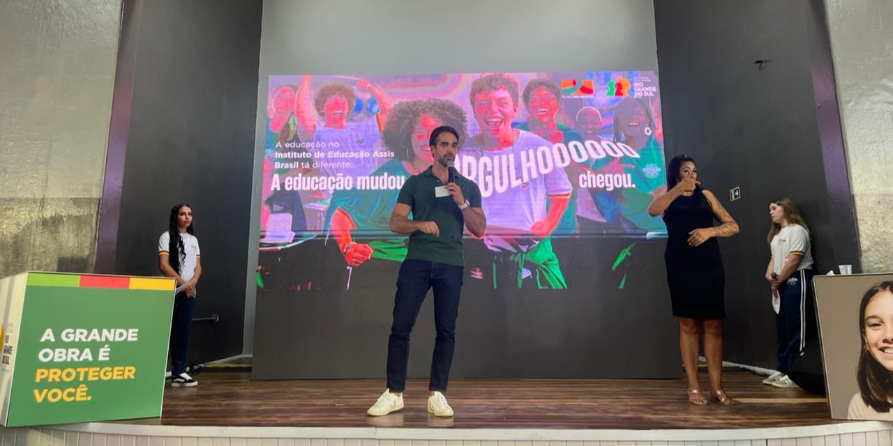 Eduardo Leite abre o ano letivo no Assis Brasil