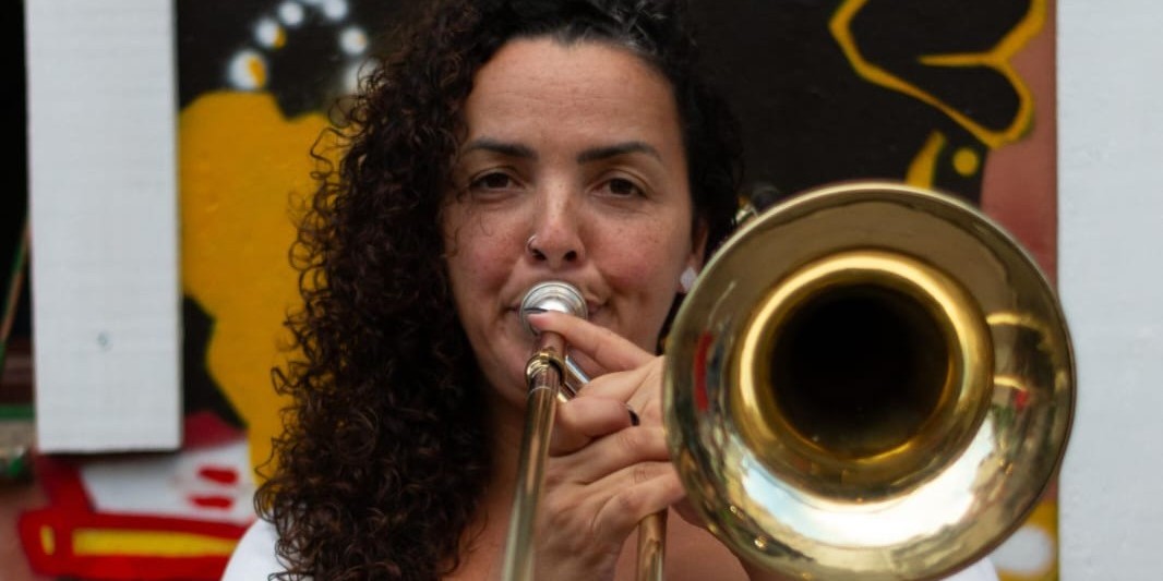 Ação do Batucantada na Secult estimula o aprendizado em música