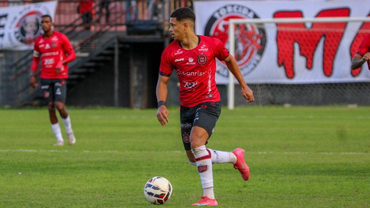 Daniel Dias retorna ao Brasil e reforça o ataque para a Série D